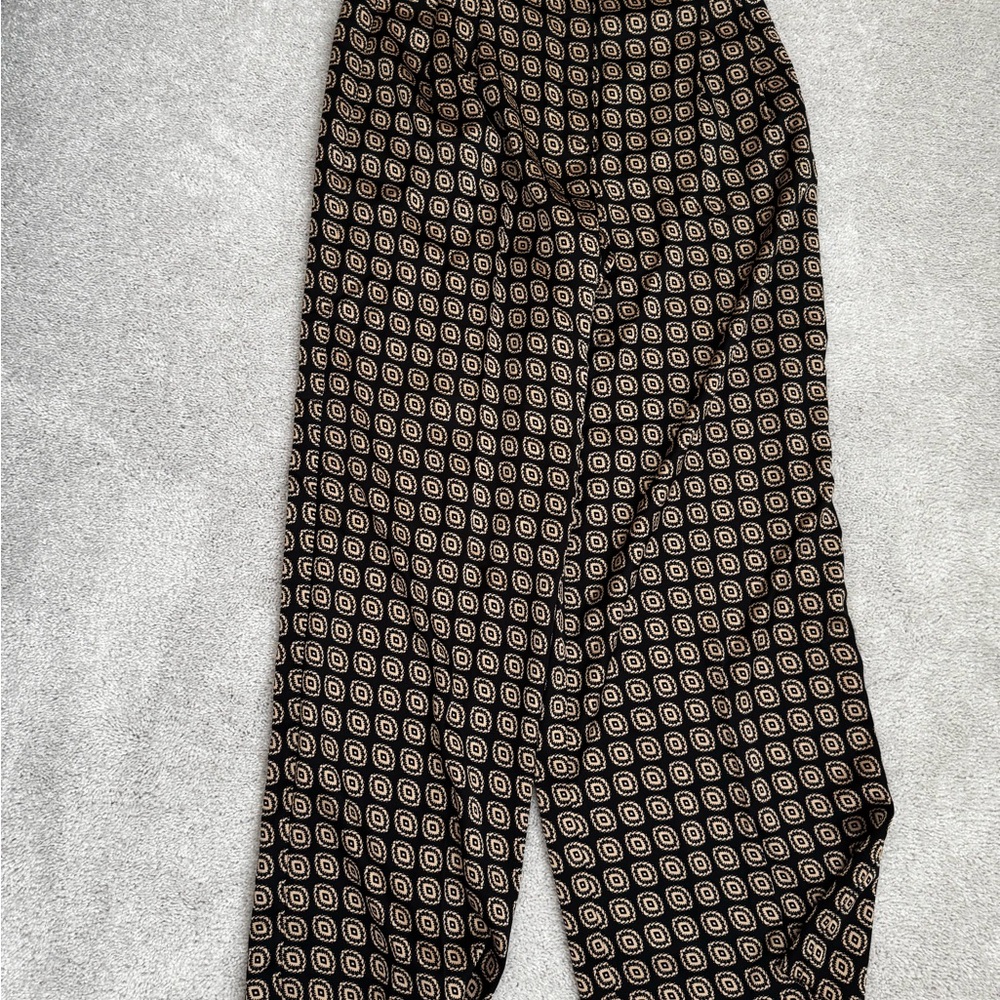 Ann Taylor Black and Cream Geometric Wide Leg Pants